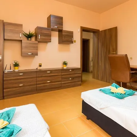 The Rocky House - & Private 2bdr By Flat Mаnager