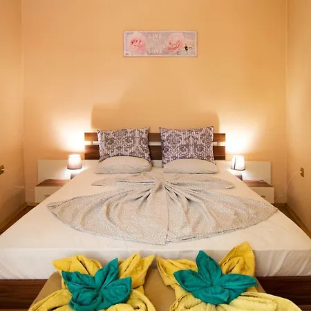 The Rocky House - & Private 2bdr By Flat Mаnager *