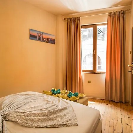 Апартаменты The Rocky House - Central&private 2bdr By Flat Mаnager *