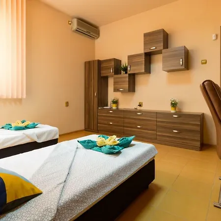 The Rocky House - & Private 2bdr By Flat Mаnager * プロヴディフ