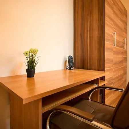 The Rocky House - Central&private 2bdr By Flat Mаnager Апартаменты Пловдив