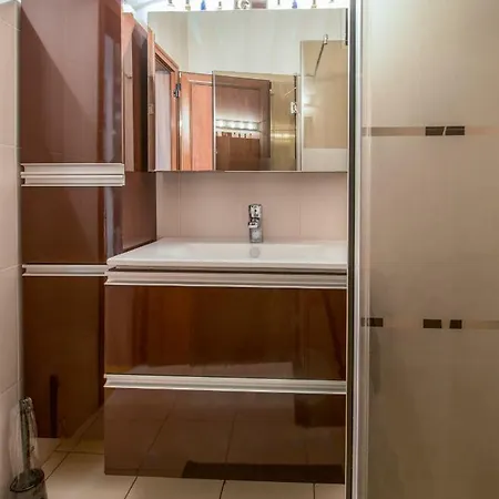 The Rocky House - & Private 2bdr By Flat Mаnager Apartmán