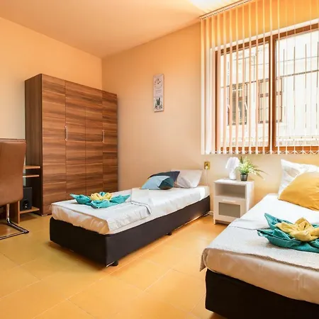 The Rocky House - Central&private 2bdr By Flat Mаnager * Пловдив