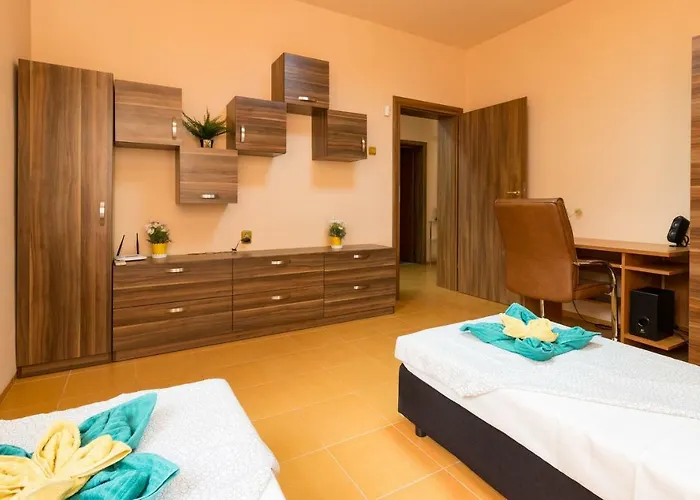 The Rocky House - & Private 2bdr By Flat Mаnager