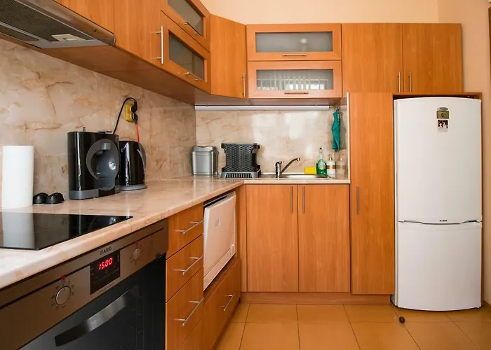 The Rocky House - & Private 2bdr By Flat Mаnager Plovdiv