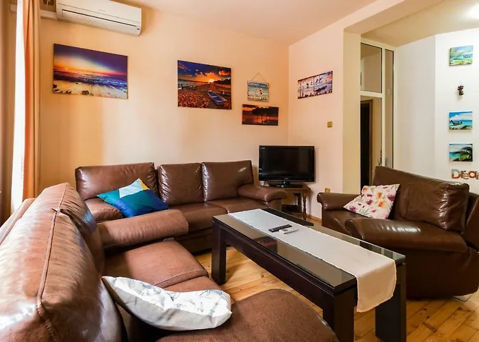 Appartement The Rocky House - & Private 2bdr By Flat Mаnager Plovdiv